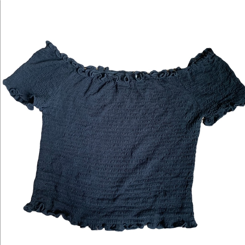 “Heart Hips” Cropped Black Off The Shoulder Top; Size L